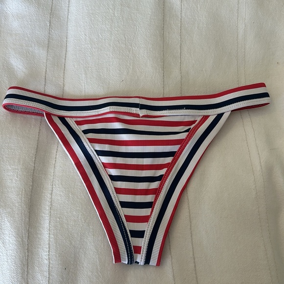 Frankies bikinis bottoms - Picture 5 of 5